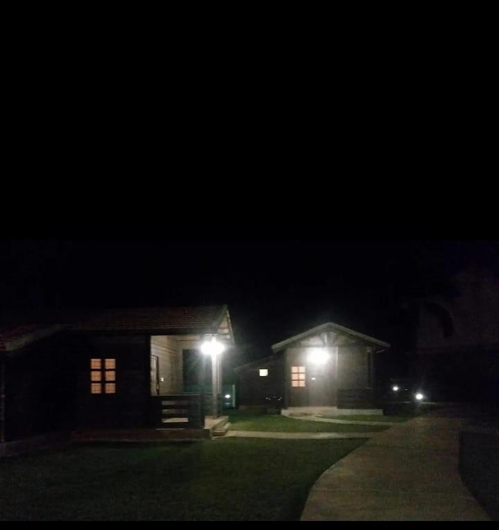 בדאמי Krishna Heritage Resort מראה חיצוני תמונה